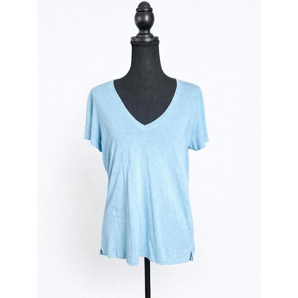 Vintage Y2K Victoria’s Secret blue v neck heart lounge tee 💙 Size Large NWT